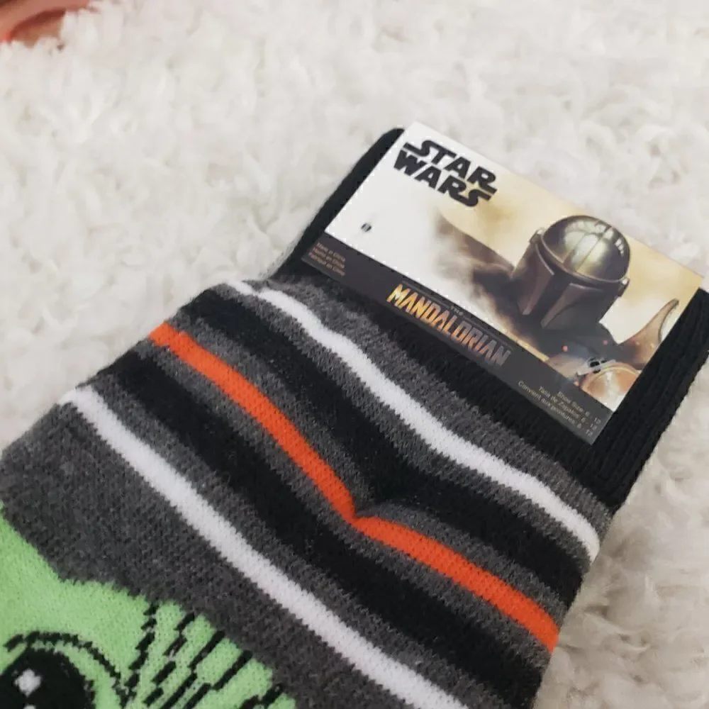 Mandalorian Starwars Boy o Girl Socks Size 6-12